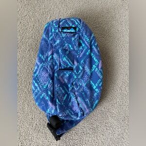 Kavu Teal and Lavender Patterned Rope Sling Bag